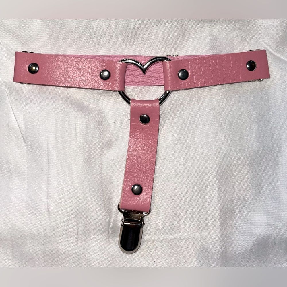 thigh high stocking holders, pink w/ heart, PAIR vegan leather adjustable NEW​